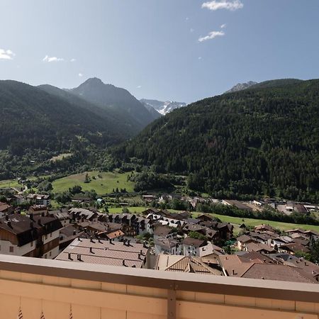 Hotel Vezza Alpine Lodge & Spa Vezza dʼOglio Eksteriør billede