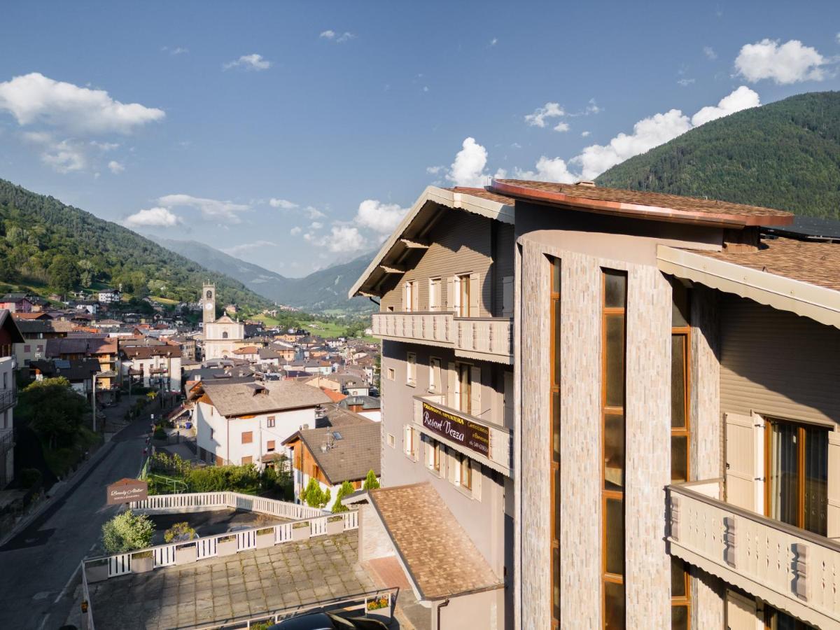 Hotel Vezza Alpine Lodge & Spa Vezza dʼOglio Eksteriør billede